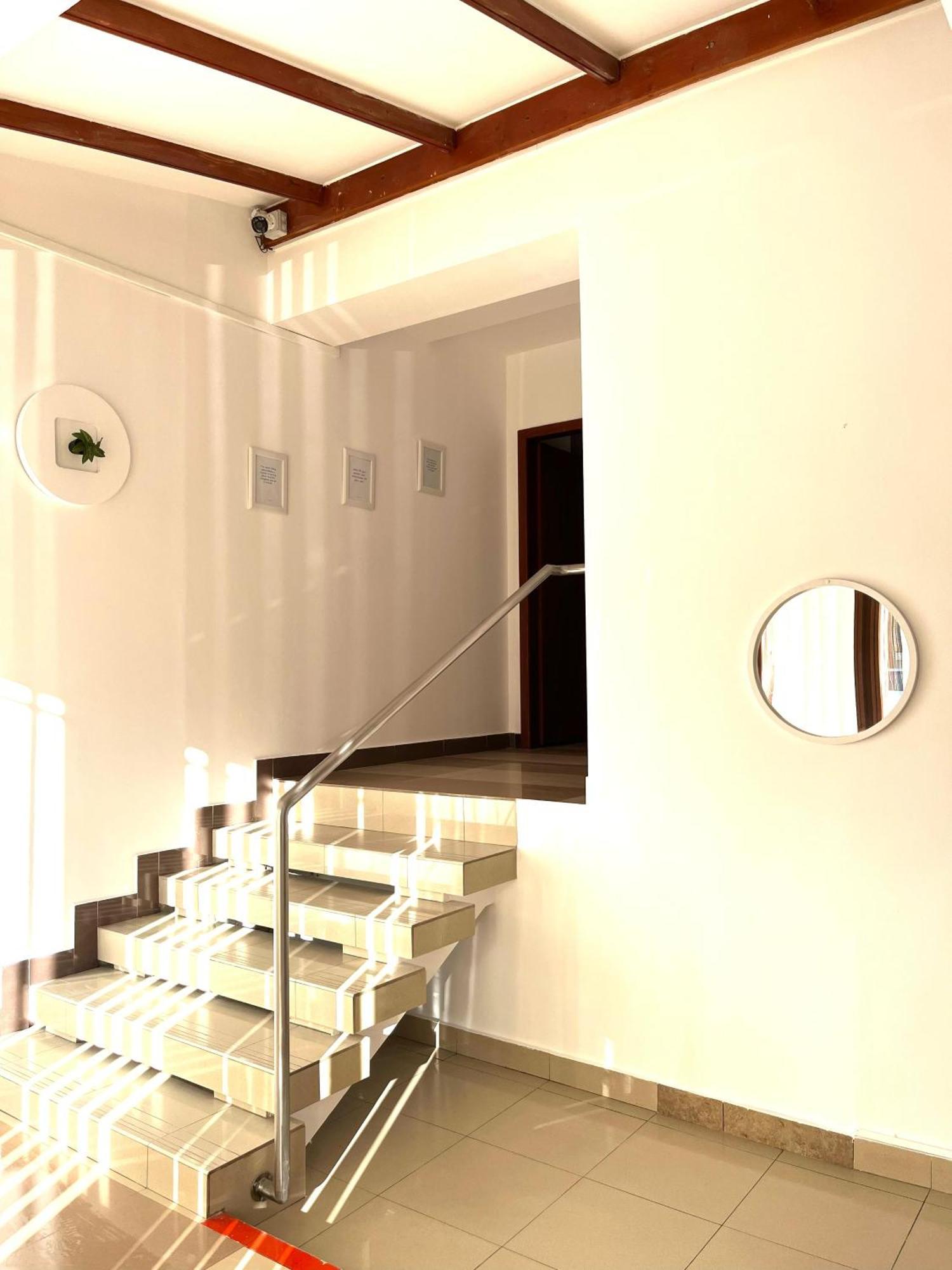 Cozy Hideout - Condo Hotel Timisoara Luaran gambar