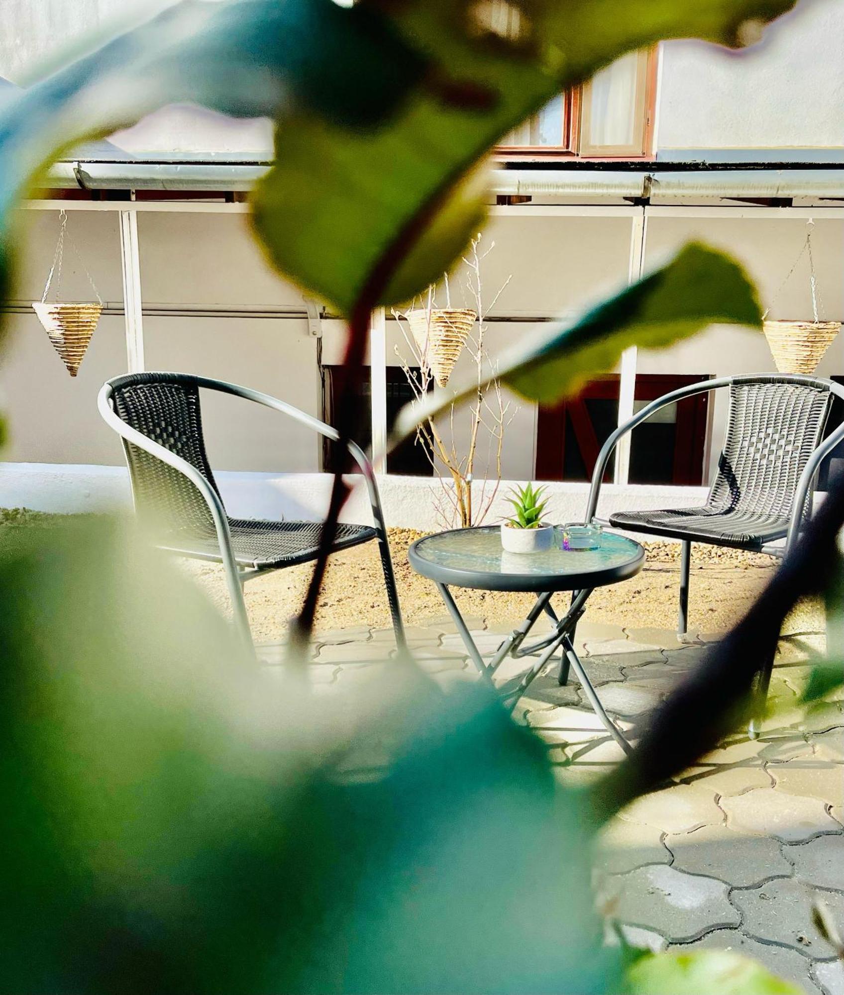 Cozy Hideout - Condo Hotel Timisoara Luaran gambar