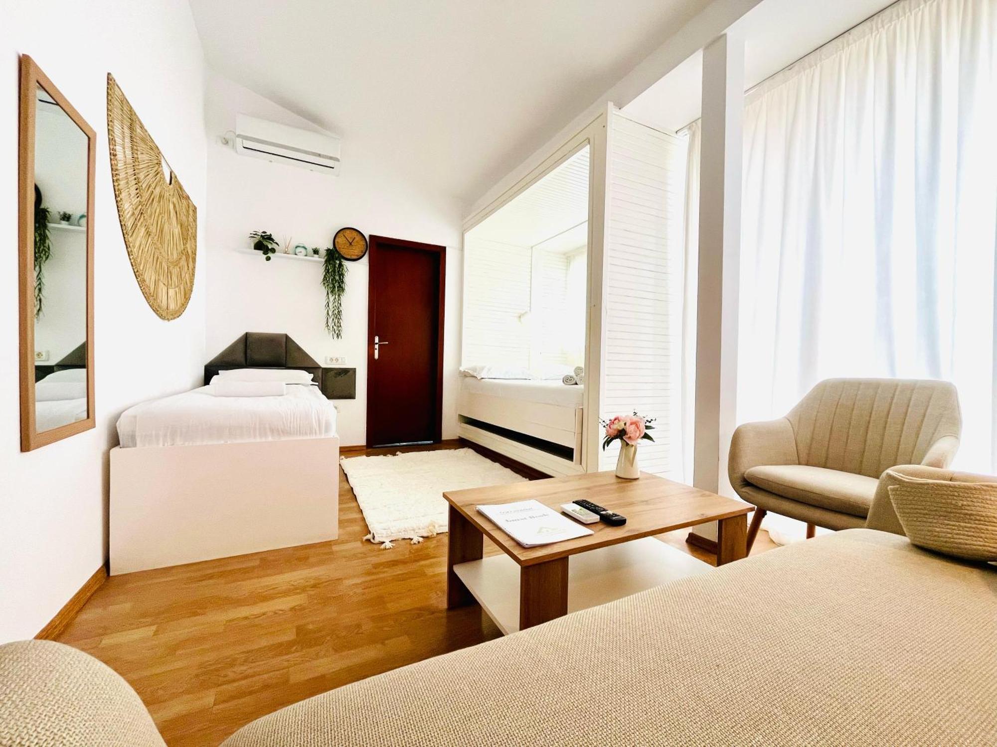 Cozy Hideout - Condo Hotel Timisoara Luaran gambar